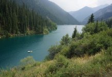 Жерұйық көрем десең, Кегенге кел!