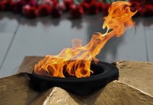 9 МАМЫРДЫ ТОЙЛАУДЫҢ САЯСИ АСТАРЫ БАР МА?